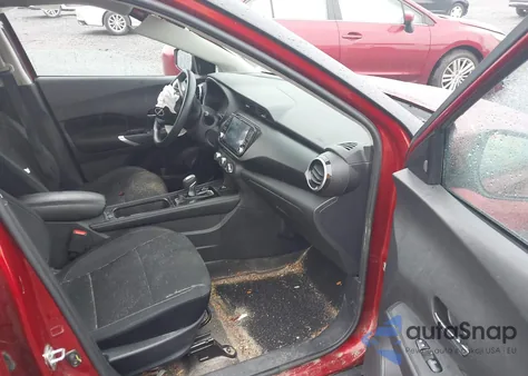 2024 Nissan Kicks Sv Xtronic Cvt из США, поврежденный, VIN 3N1CP5CV2RL471972